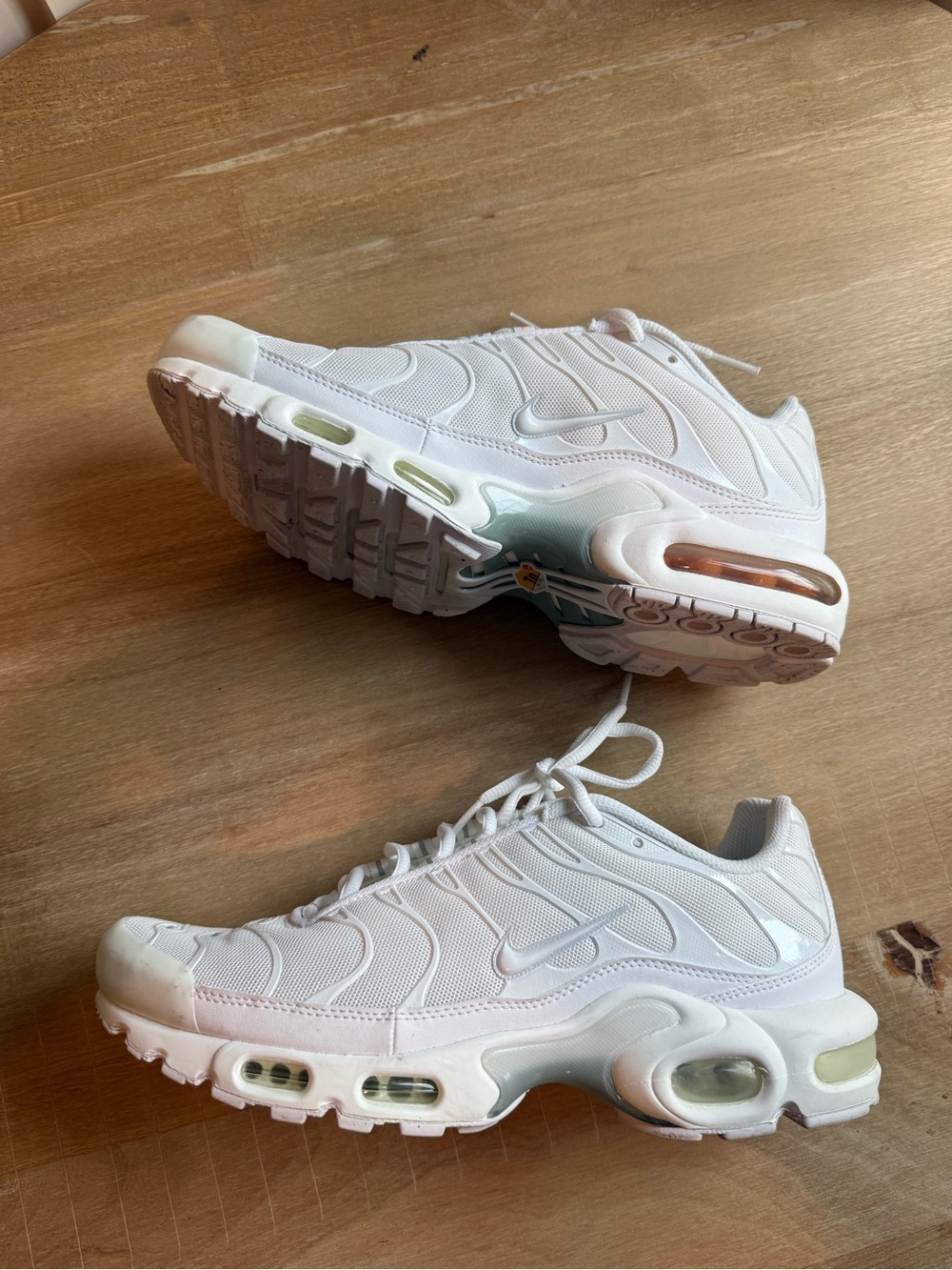 Women’s White Nike Air Max Plus size 11 - Picture 2 of 11